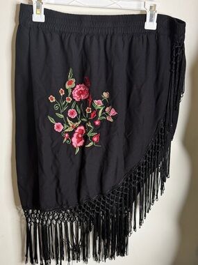 The Pyramid Collection Black Floral Embroidered Fringe skirt